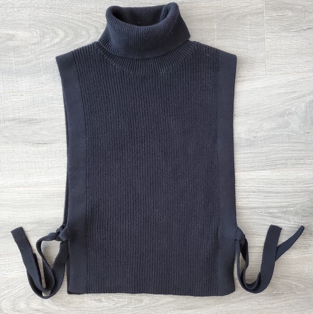 Athleta  Doubletime Sleeveless Turtleneck Sweater